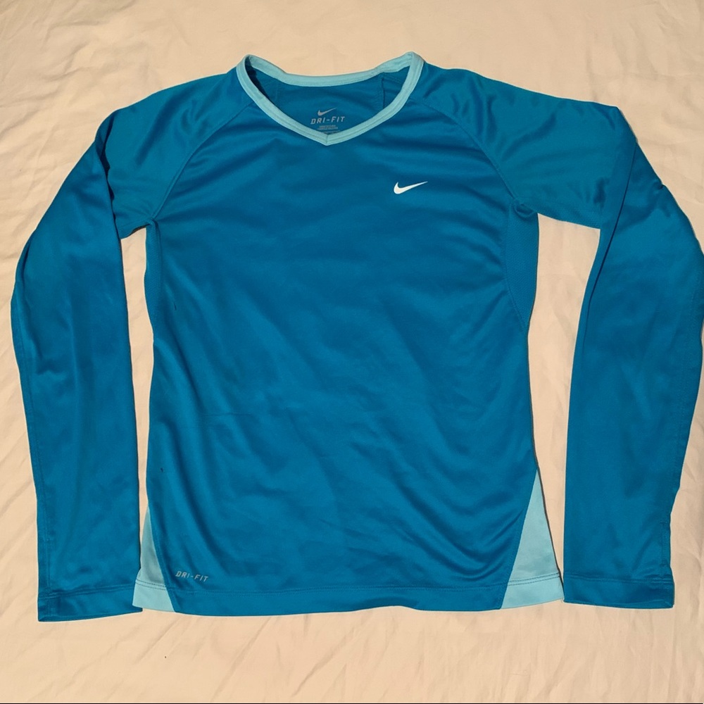 Nike Dri-Fit Long Sleeve (Small)